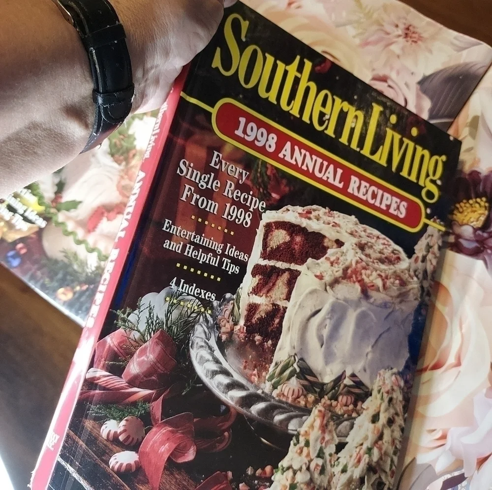 2 Southern living cookbooks 1999 Annual recipes and 1998 annual recipes